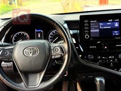 تۆیۆتا کامری